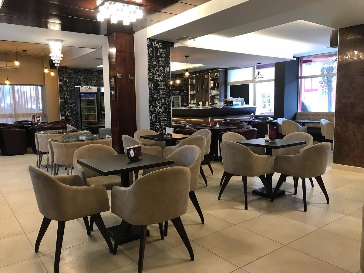 Majdanpek Golden Inn Hotel מראה חיצוני תמונה