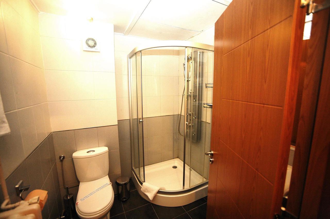 Majdanpek Golden Inn Hotel מראה חיצוני תמונה